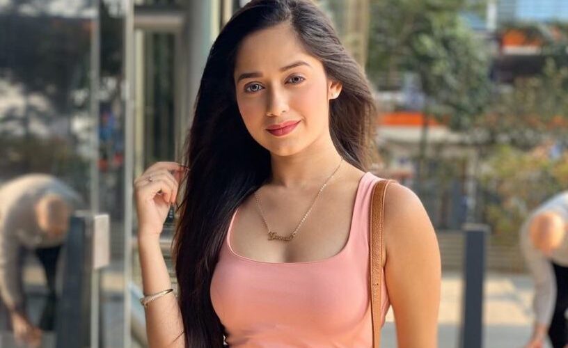 Jannat Zubair Net Worth 2021: Bio, Income, Assets, Salary